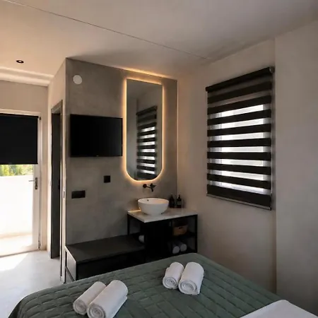 Ammos Maisonettes Apartment *