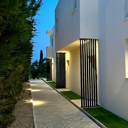 Ammos Maisonettes Apartment